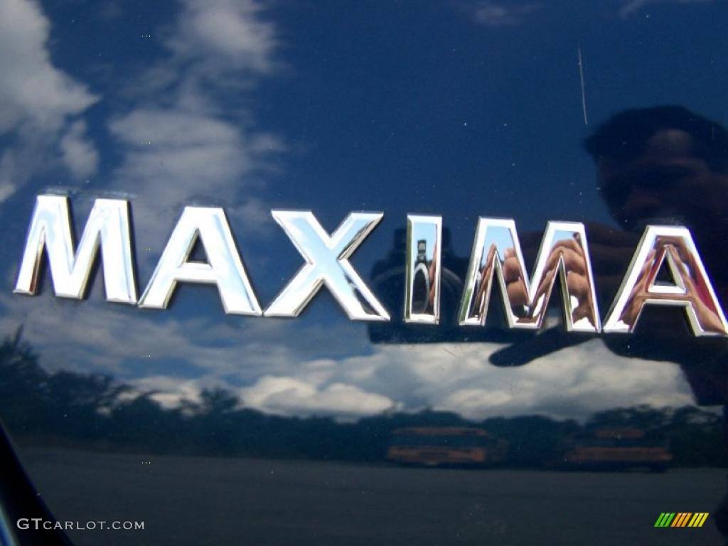 2005 Maxima 3.5 SE - Majestic Blue Metallic / Frost photo #43