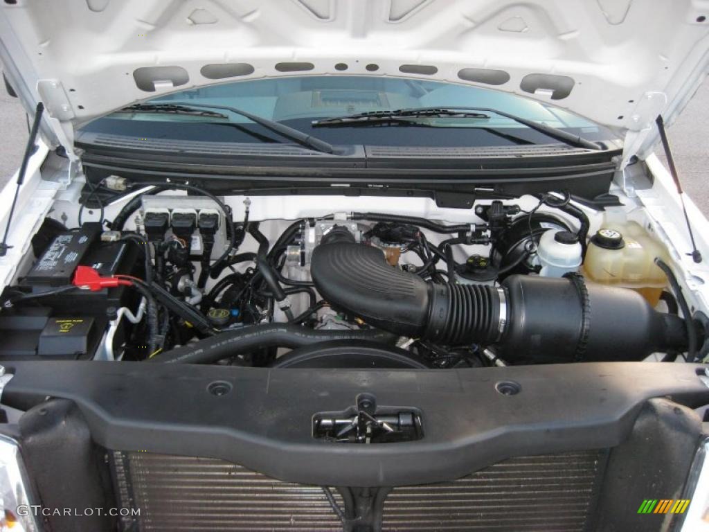 2006 F150 XL Regular Cab - Oxford White / Medium Flint photo #11