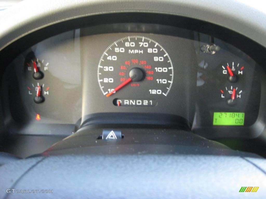 2006 F150 XL Regular Cab - Oxford White / Medium Flint photo #22