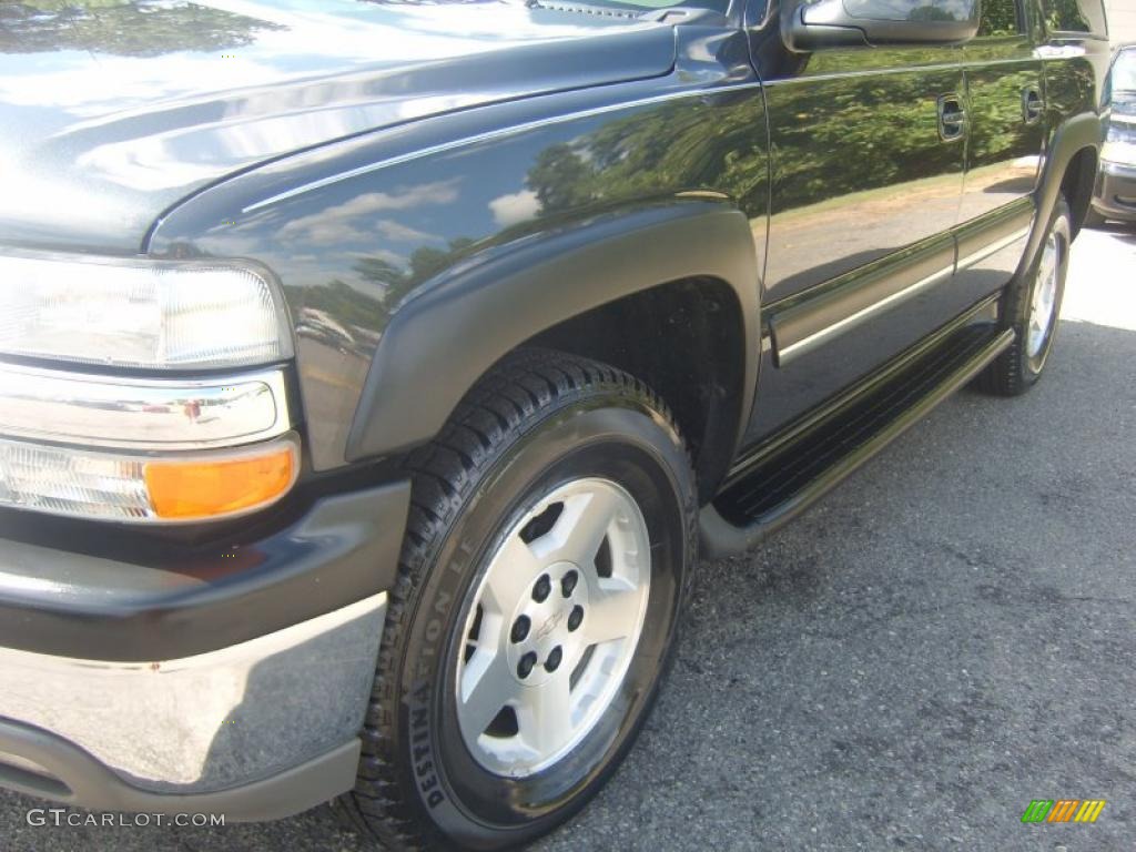 2005 Suburban 1500 LS 4x4 - Dark Gray Metallic / Tan/Neutral photo #9