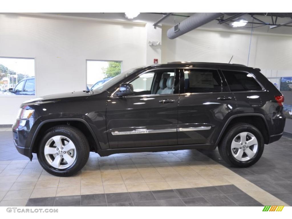 2011 Grand Cherokee Laredo X Package - Dark Charcoal Pearl / Dark Graystone/Medium Graystone photo #1