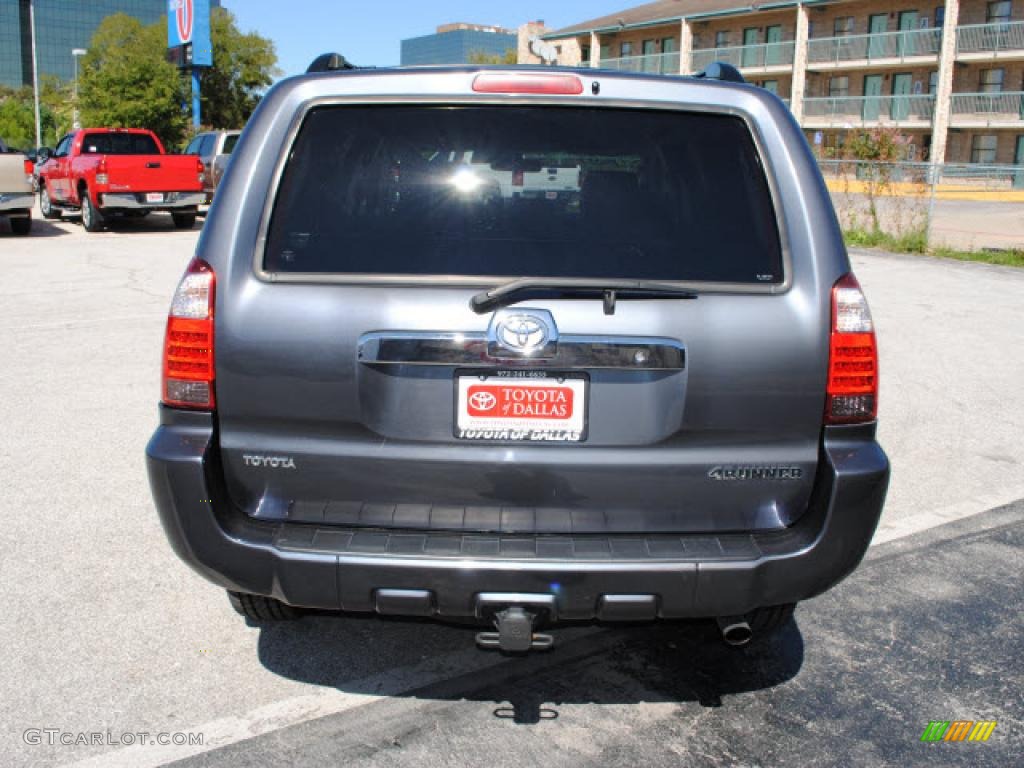 2006 4Runner SR5 - Galactic Gray Mica / Stone Gray photo #6