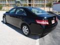 Black - Camry LE Photo No. 7