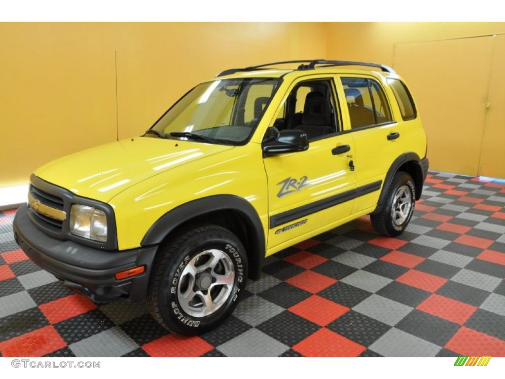 2003 Tracker ZR2 4WD Hard Top - Yellow / Medium Gray photo #3