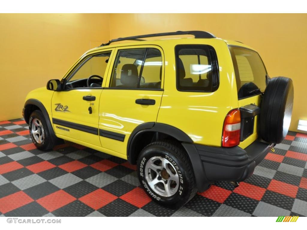 2003 Tracker ZR2 4WD Hard Top - Yellow / Medium Gray photo #4