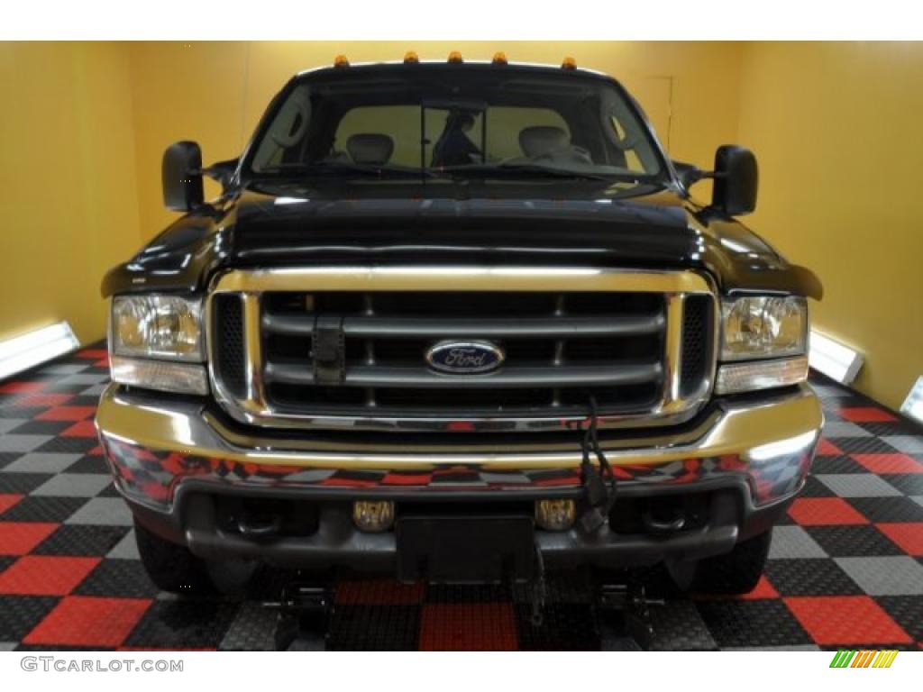 2004 F350 Super Duty Lariat SuperCab 4x4 - Dark Green Satin / Medium Parchment photo #2