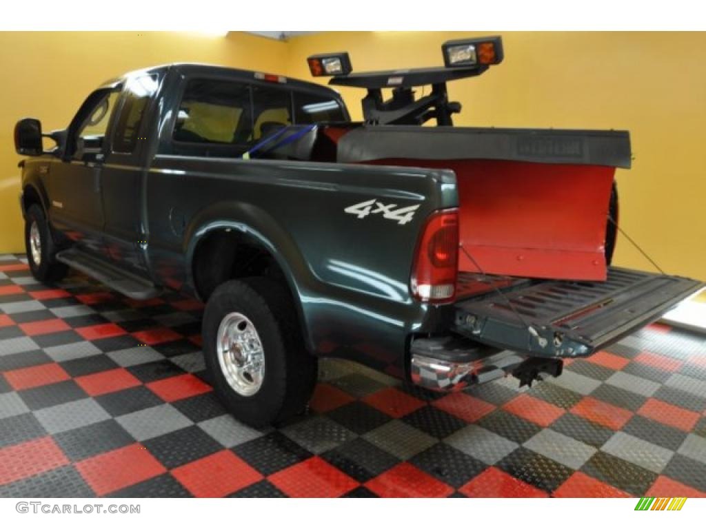 2004 F350 Super Duty Lariat SuperCab 4x4 - Dark Green Satin / Medium Parchment photo #4