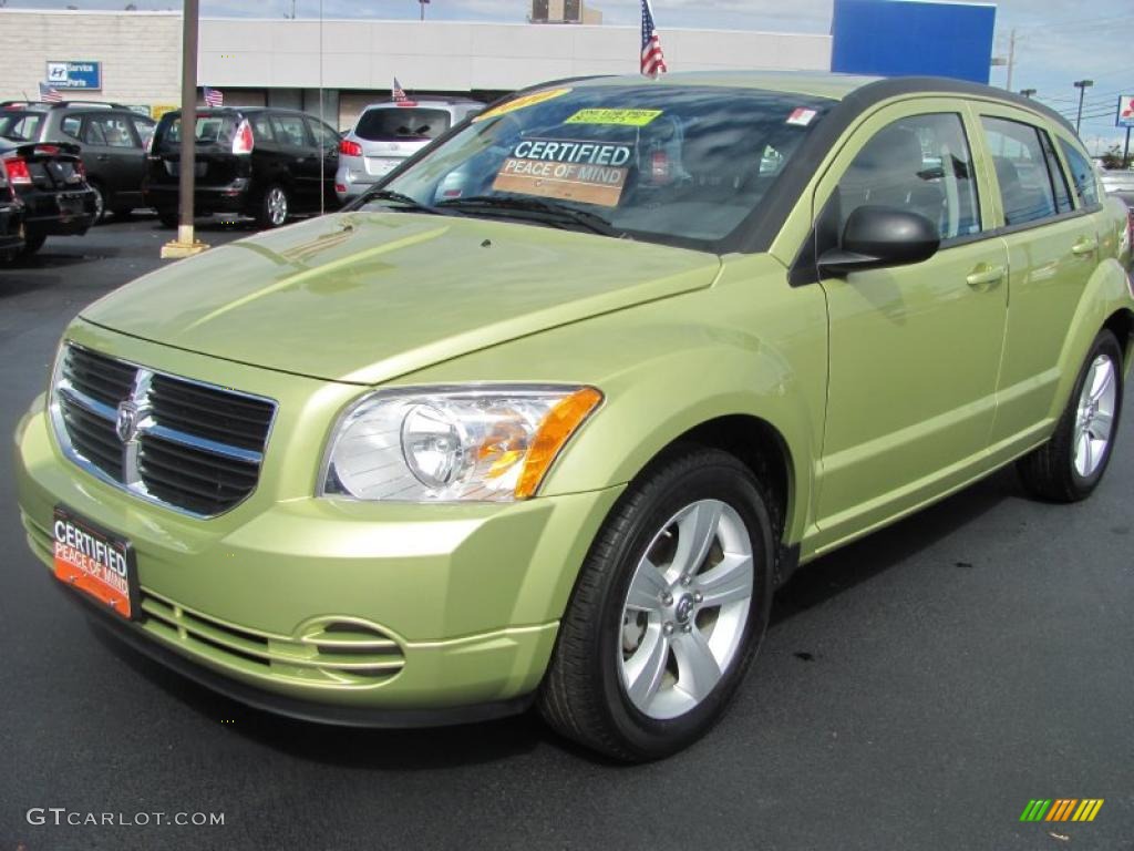 2010 Caliber SXT - Optic Green Metallic / Dark Slate Gray photo #9