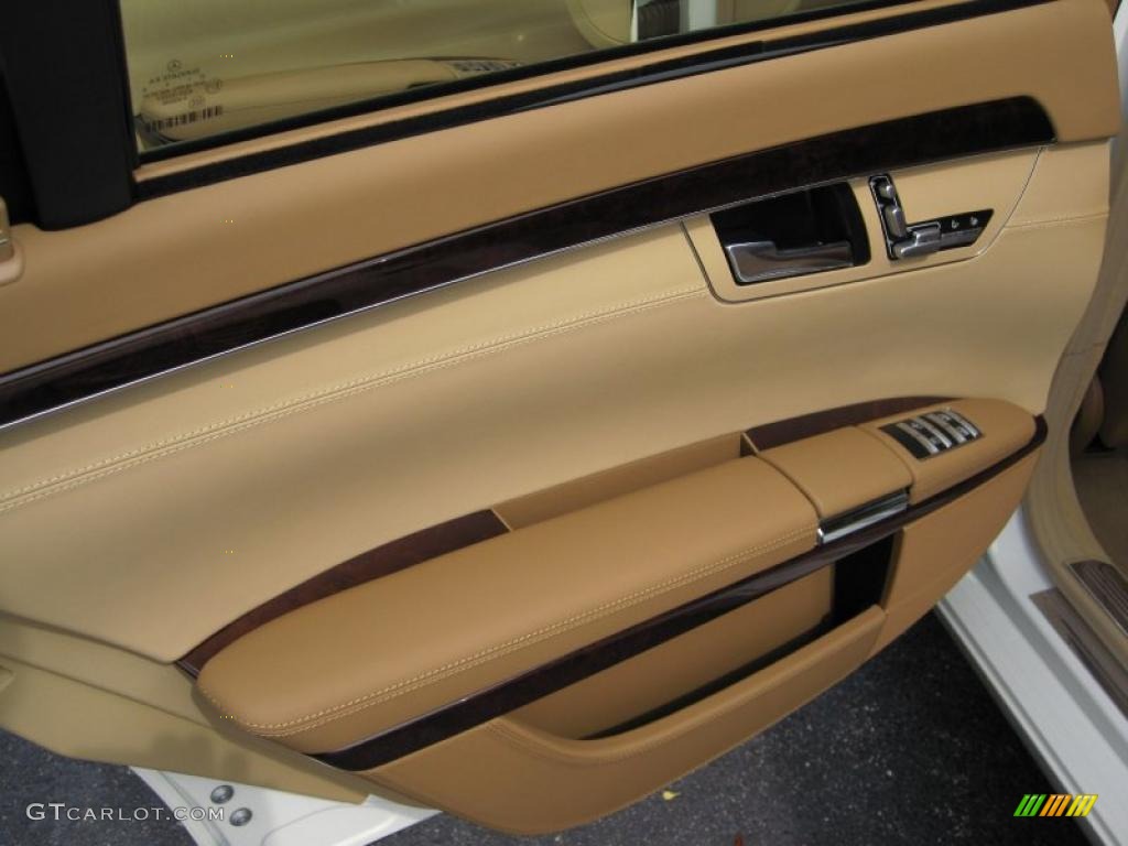 2007 Mercedes-Benz S 600 Sedan Cashmere/Savanna Door Panel Photo #37277997