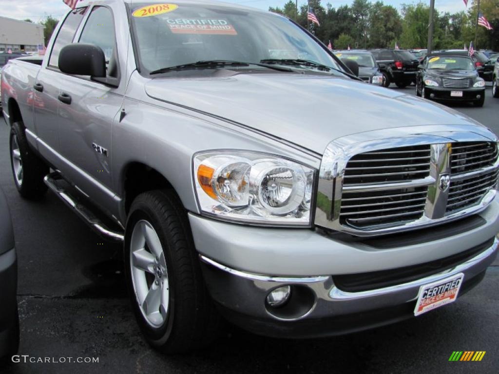 Bright Silver Metallic Dodge Ram 1500