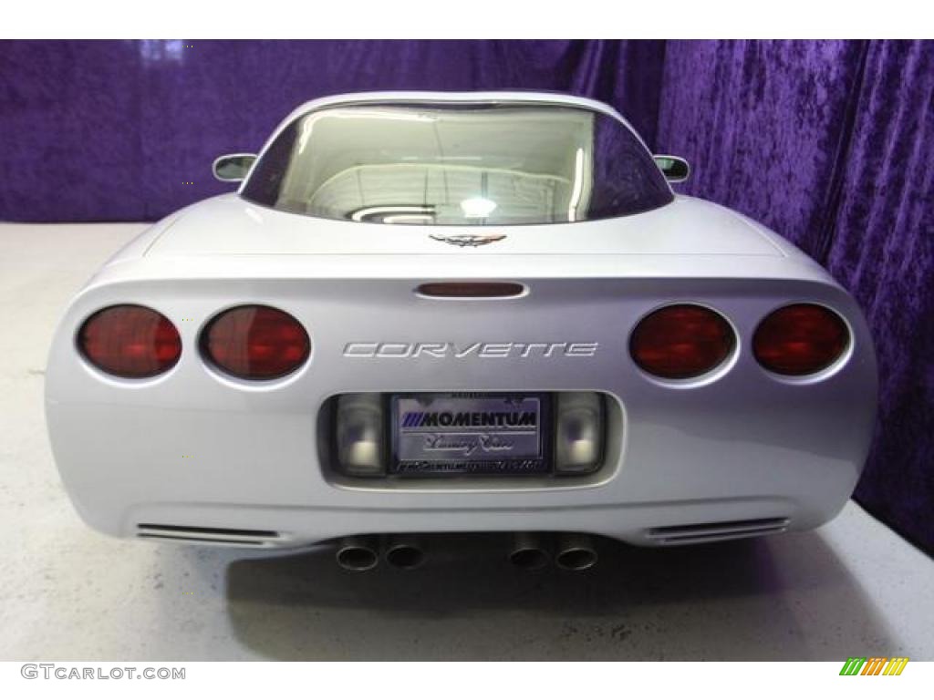 2002 Corvette Coupe - Quicksilver Metallic / Light Oak photo #39