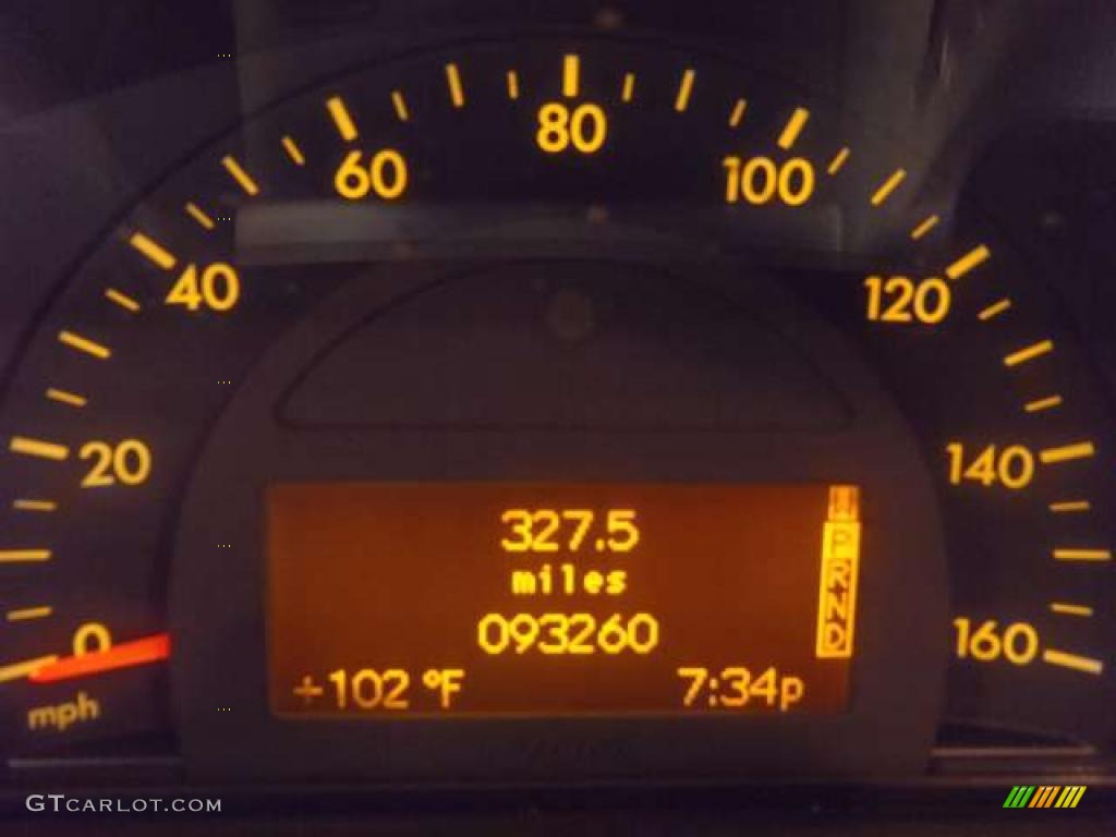 2001 C 240 Sedan - Brilliant Silver Metallic / Ash photo #17