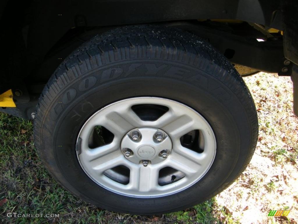 2007 Wrangler X 4x4 - Detonator Yellow / Dark Slate Gray/Medium Slate Gray photo #10
