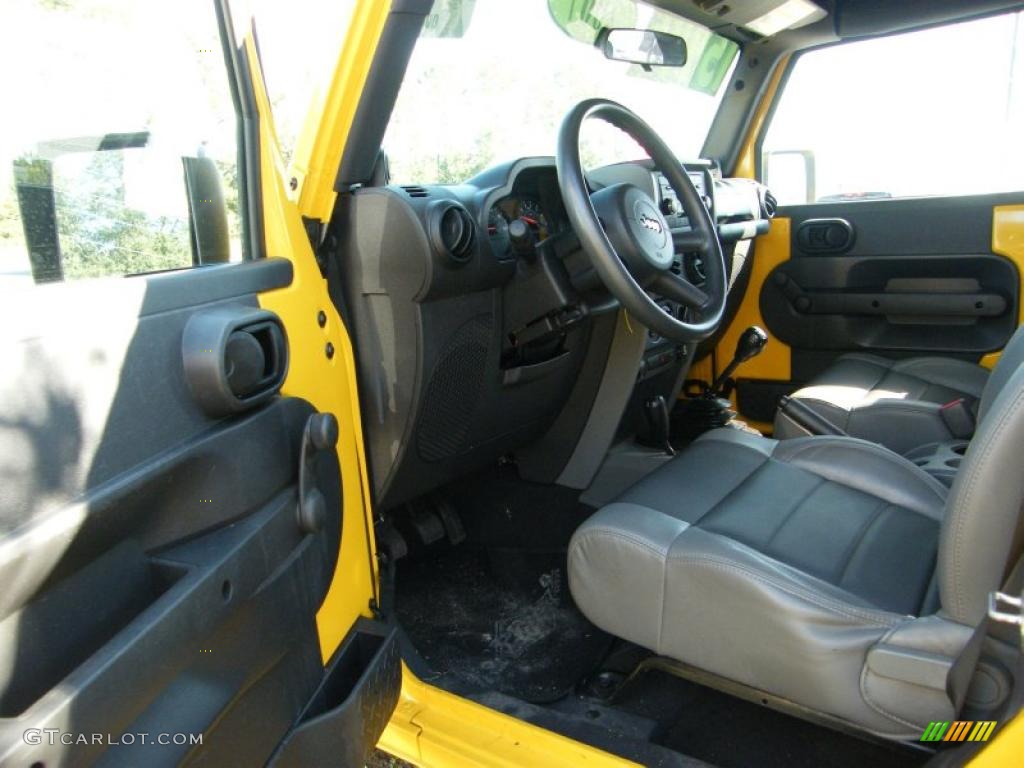 2007 Wrangler X 4x4 - Detonator Yellow / Dark Slate Gray/Medium Slate Gray photo #12