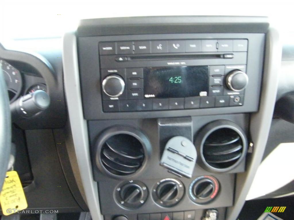 2007 Wrangler X 4x4 - Detonator Yellow / Dark Slate Gray/Medium Slate Gray photo #17