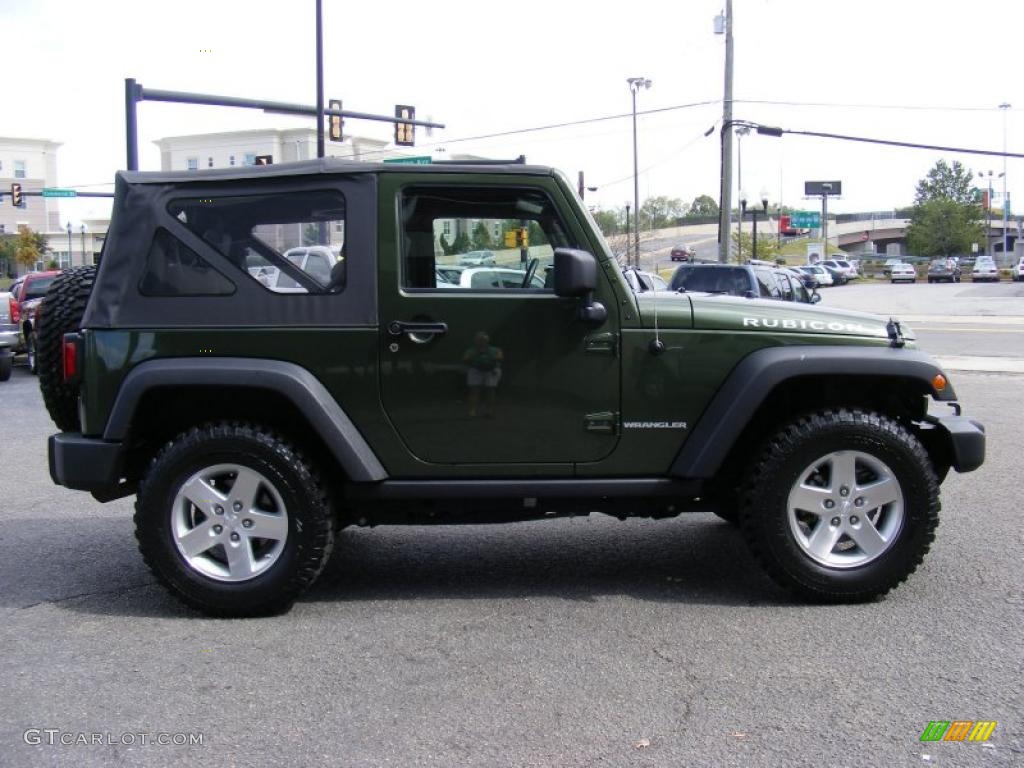 2009 Wrangler Rubicon 4x4 - Jeep Green Metallic / Dark Slate Gray/Medium Slate Gray photo #4