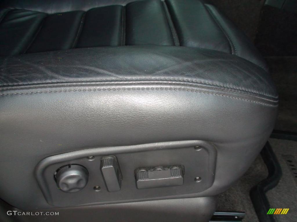 2006 H2 SUV - White / Ebony photo #38