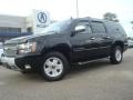Black - Suburban 1500 Z71 4x4 Photo No. 2
