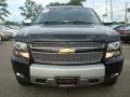Black - Suburban 1500 Z71 4x4 Photo No. 8