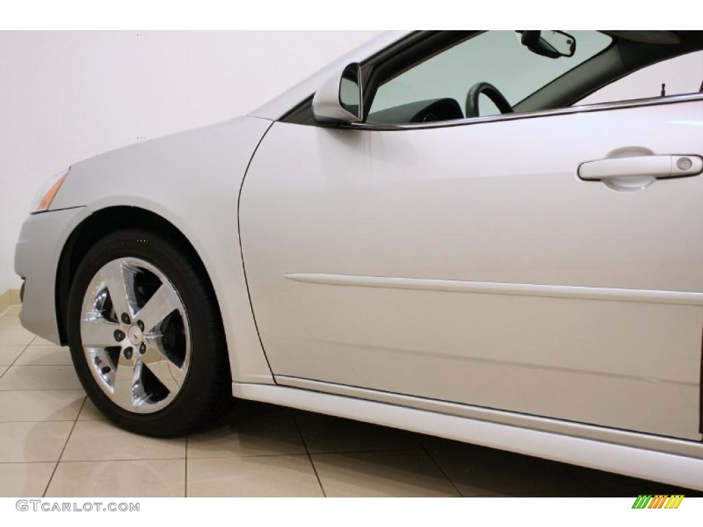 2010 G6 GT Sedan - Quicksilver Metallic / Ebony photo #25