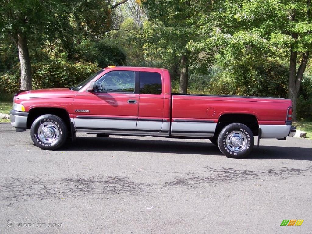 1999 Ram 2500 Laramie Extended Cab - Red Metallic / Mist Gray photo #4