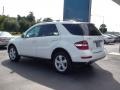 Arctic White - ML 350 4Matic Photo No. 8