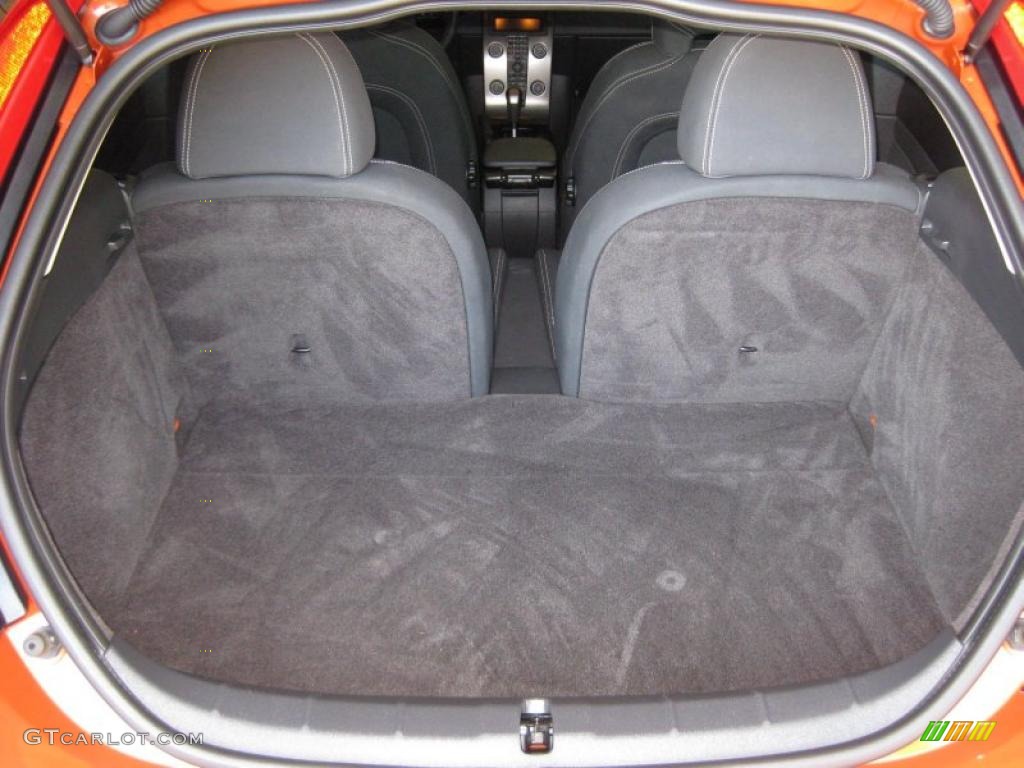 2011 C30 T5 R-Design - Orange Flame Metallic / R Design Off Black Flextec photo #14