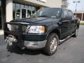 2005 Aspen Green Metallic Ford F150 Lariat SuperCrew 4x4  photo #2