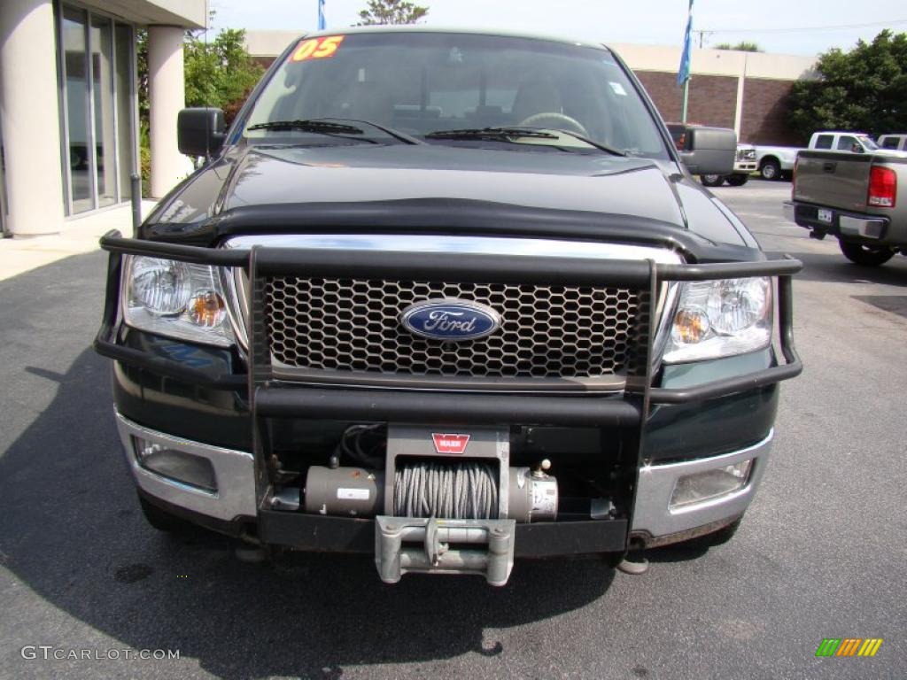 2005 F150 Lariat SuperCrew 4x4 - Aspen Green Metallic / Tan photo #3