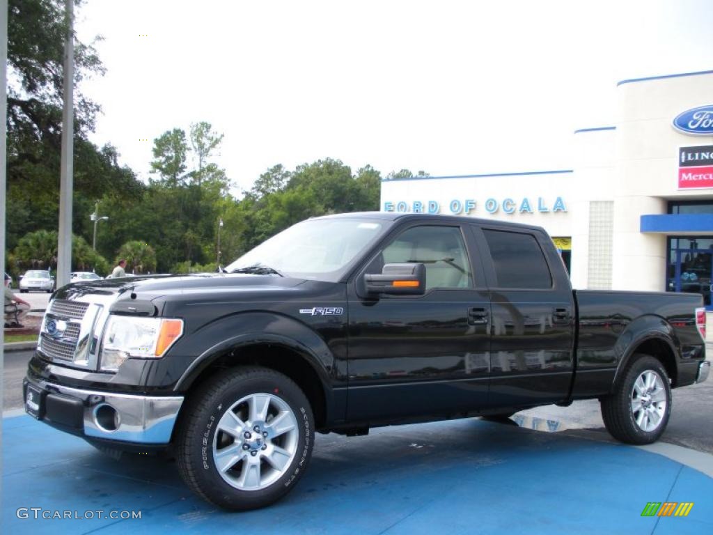 2010 F150 Lariat SuperCrew - Tuxedo Black / Tan photo #1