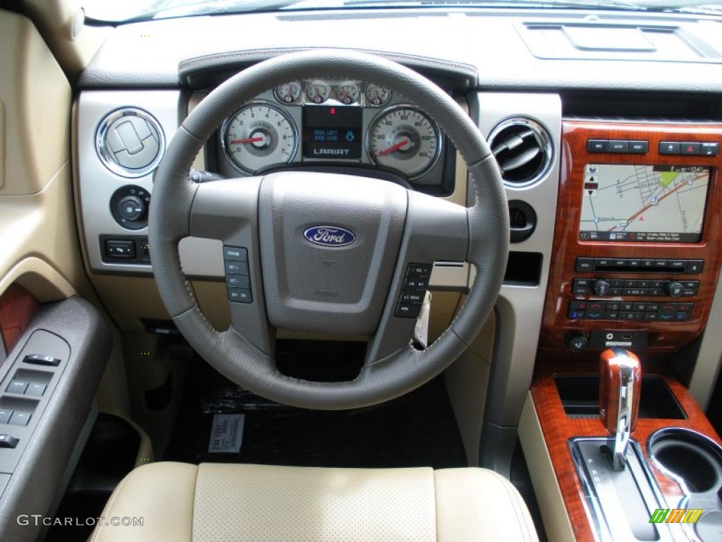 2010 F150 Lariat SuperCrew - Tuxedo Black / Tan photo #7