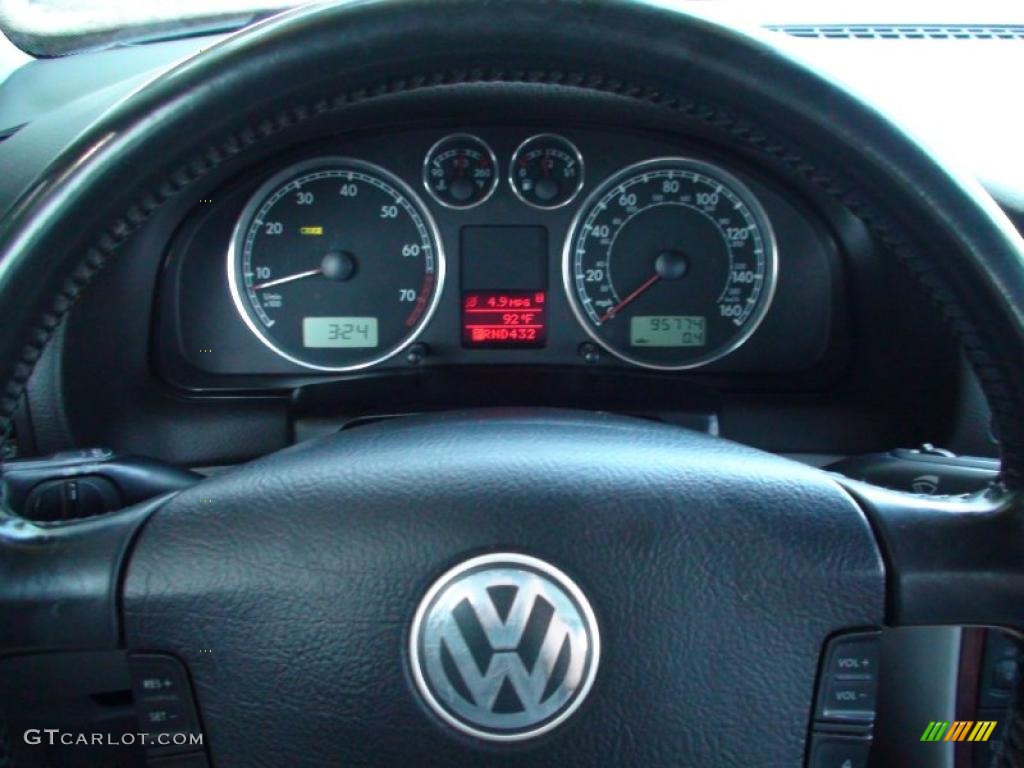 2003 Passat GLX Wagon - Reflex Silver Metallic / Grey photo #18