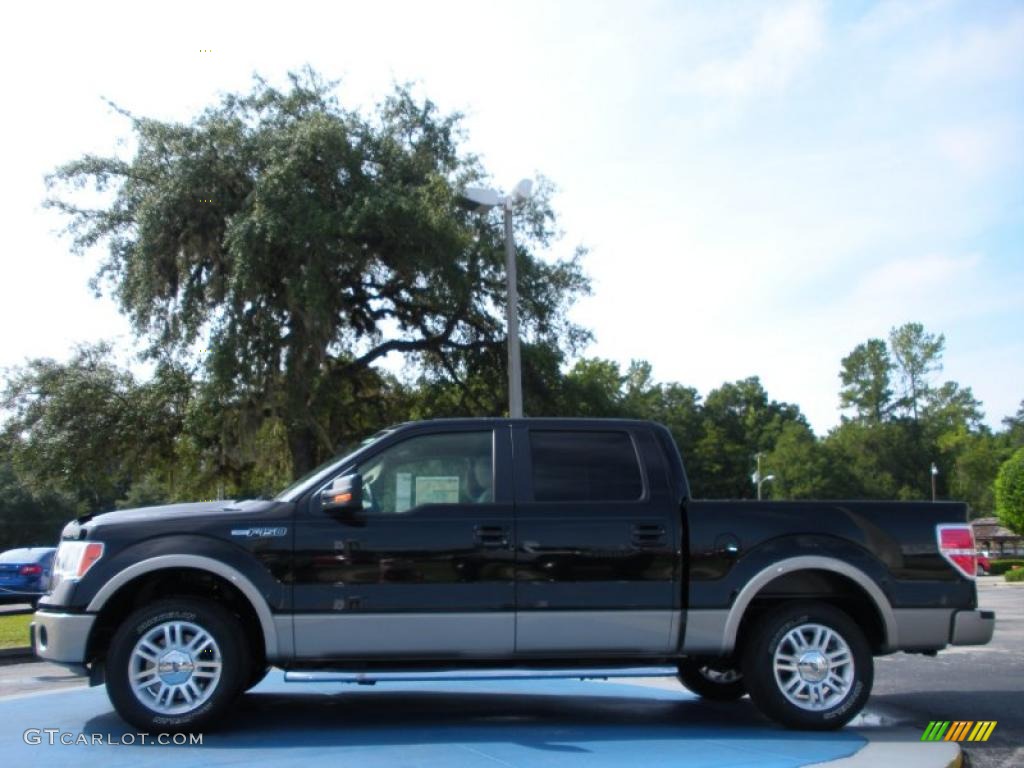 2010 F150 Lariat SuperCrew - Tuxedo Black / Tan photo #2