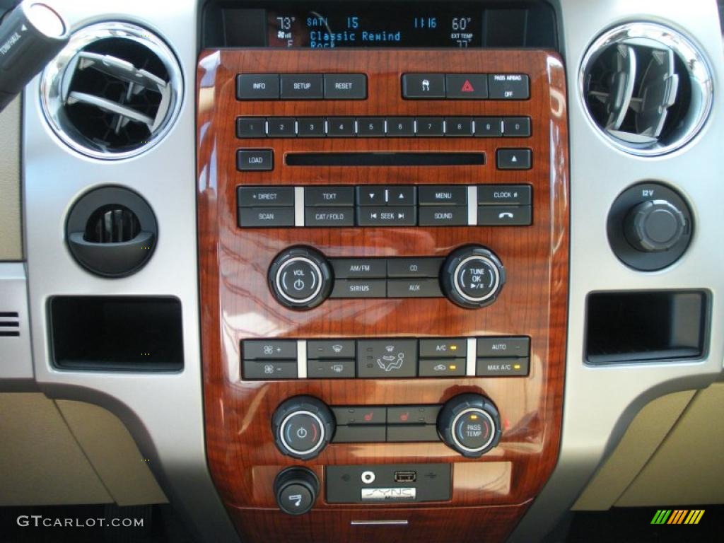 2010 F150 Lariat SuperCrew - Tuxedo Black / Tan photo #9