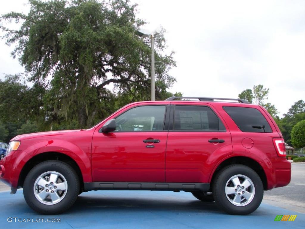 2011 Escape XLT - Sangria Red Metallic / Charcoal Black photo #2