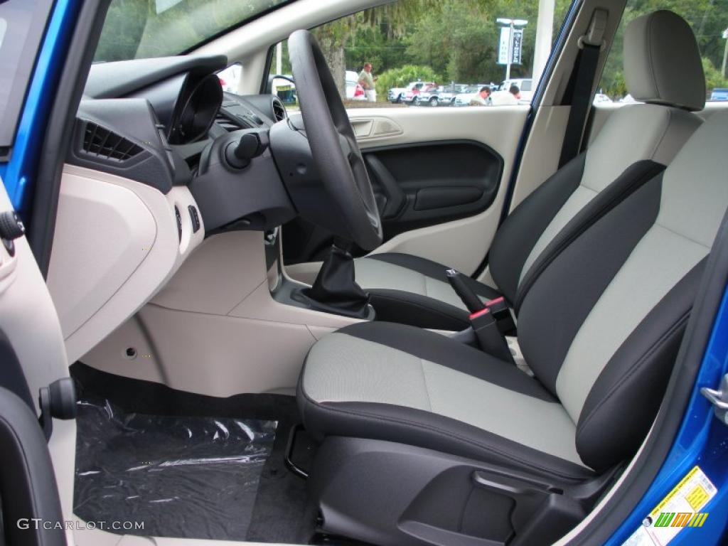 Light Stone/Charcoal Black Cloth Interior 2011 Ford Fiesta S Sedan Photo #37308645