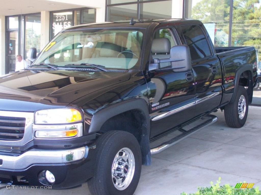 2007 Sierra 2500HD Classic SLT Crew Cab 4x4 - Onyx Black / Medium Gray photo #3