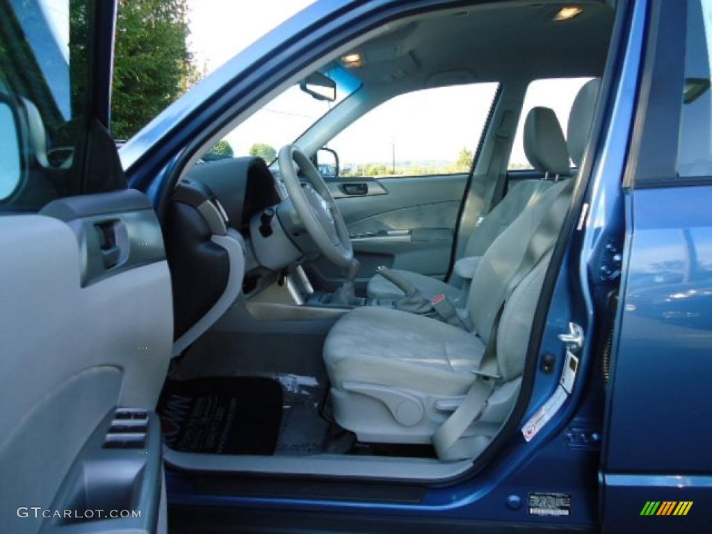 2009 Forester 2.5 X - Newport Blue Pearl / Platinum photo #5