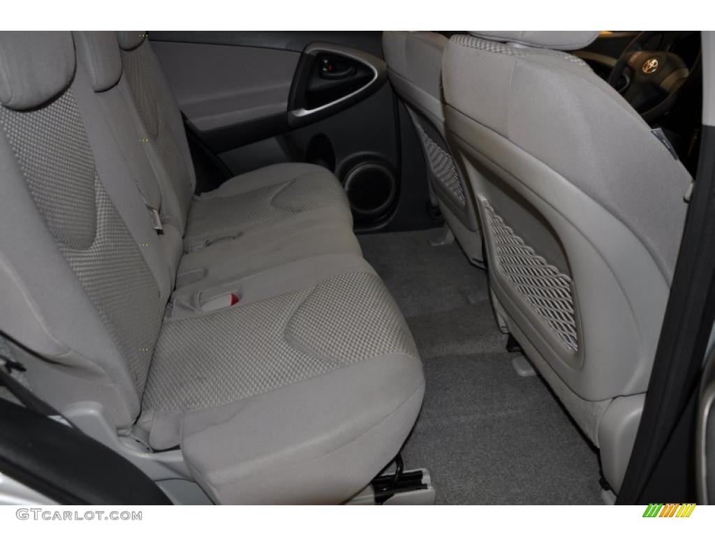 2007 RAV4 Limited 4WD - Classic Silver Metallic / Ash Gray photo #16