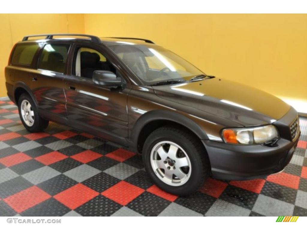 2001 V70 XC AWD - Black / Graphite photo #1