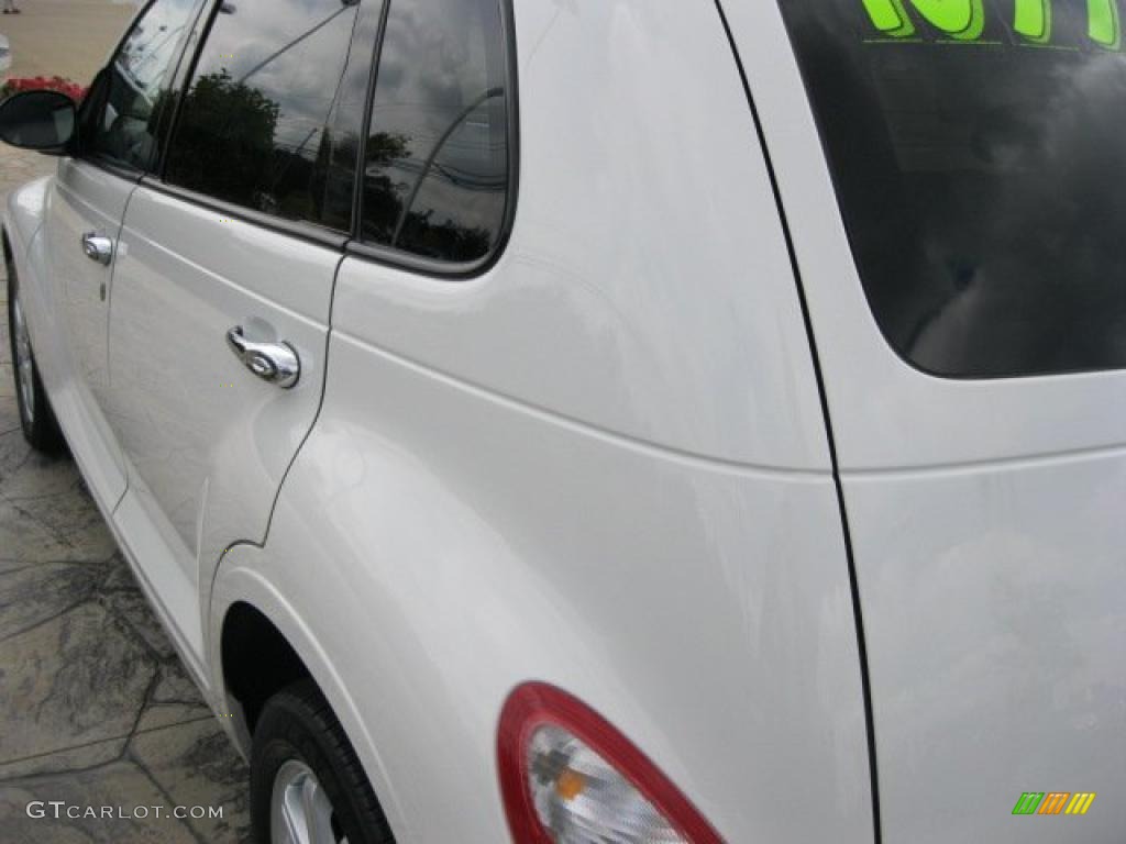 2009 PT Cruiser Touring - Stone White / Pastel Slate Gray photo #15