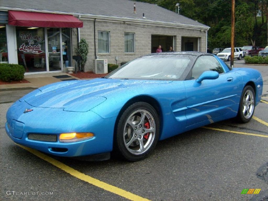 Chevrolet Corvette 1998 Nassau Blue Metallic. 