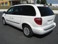Stone White - Voyager LX Photo No. 4