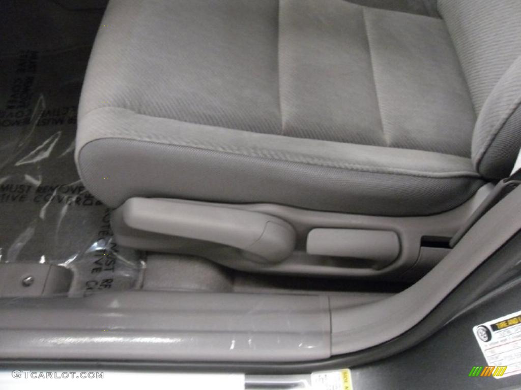 2011 Civic LX Sedan - Polished Metal Metallic / Gray photo #9