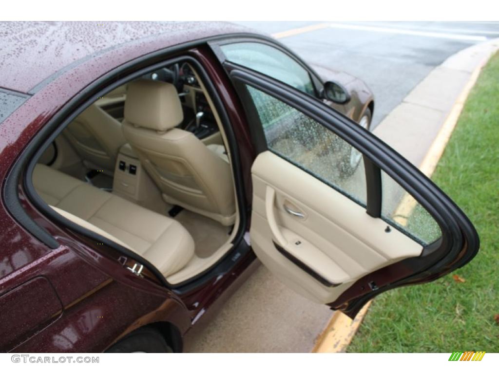 2007 3 Series 328xi Sedan - Barbera Red Metallic / Beige photo #18