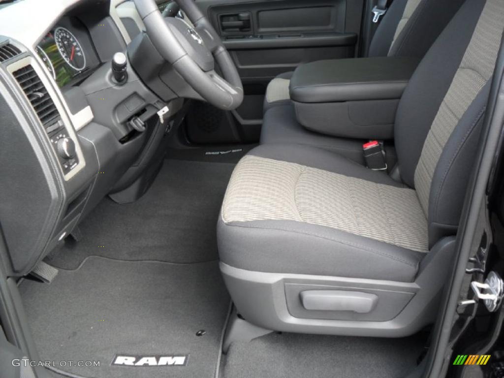 2011 Ram 1500 ST Quad Cab - Brilliant Black Crystal Pearl / Dark Slate Gray/Medium Graystone photo #7
