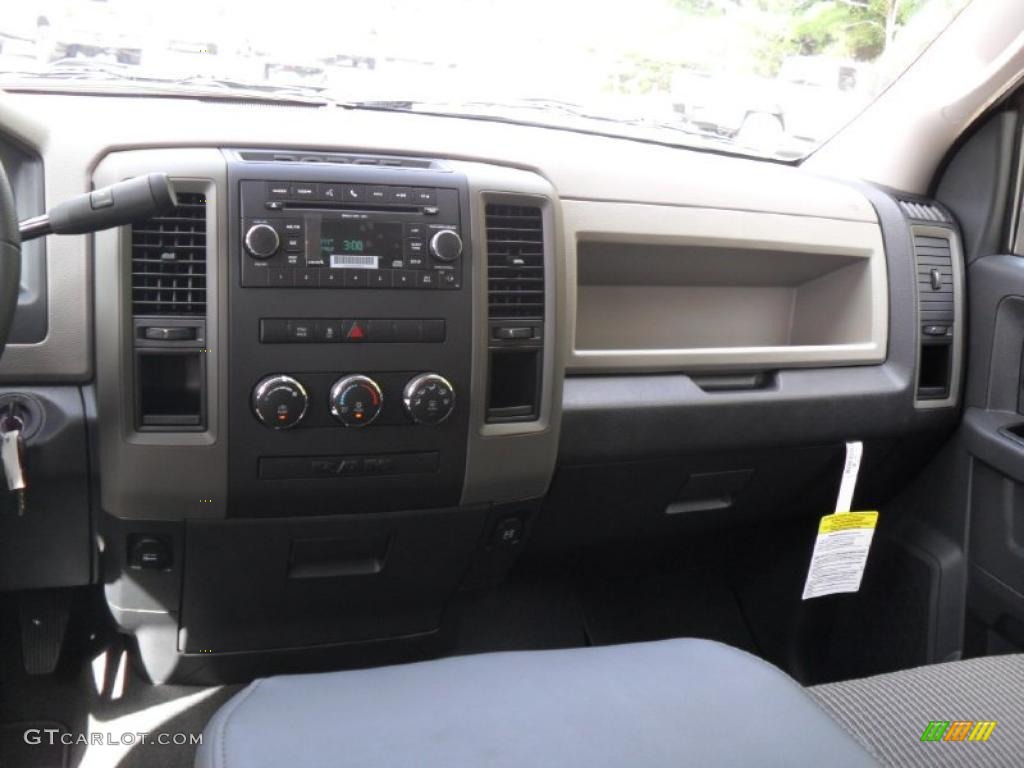 2011 Ram 1500 ST Quad Cab - Brilliant Black Crystal Pearl / Dark Slate Gray/Medium Graystone photo #13