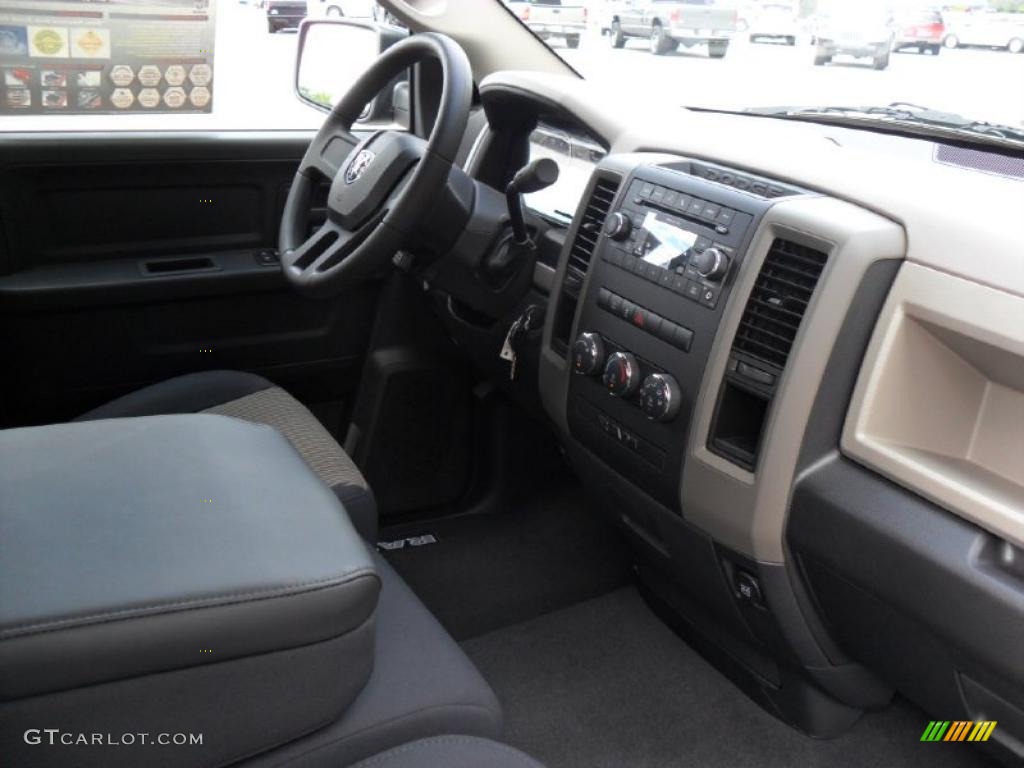 2011 Ram 1500 ST Quad Cab - Brilliant Black Crystal Pearl / Dark Slate Gray/Medium Graystone photo #19