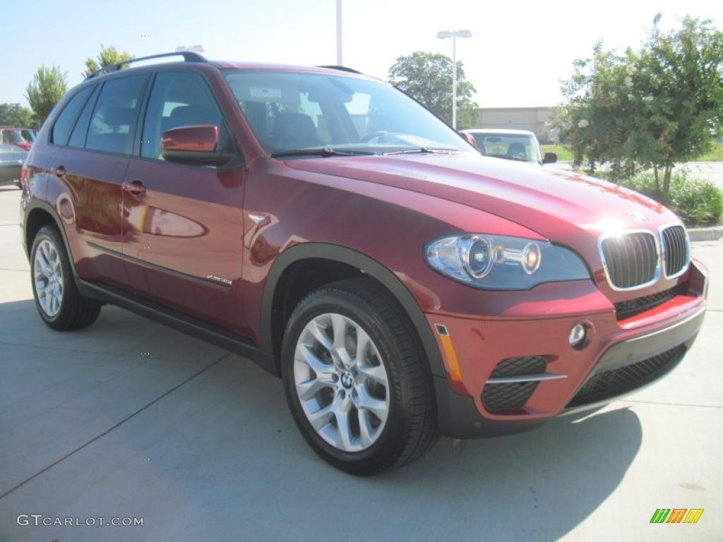 2011 X5 xDrive 35i - Vermilion Red Metallic / Black photo #2