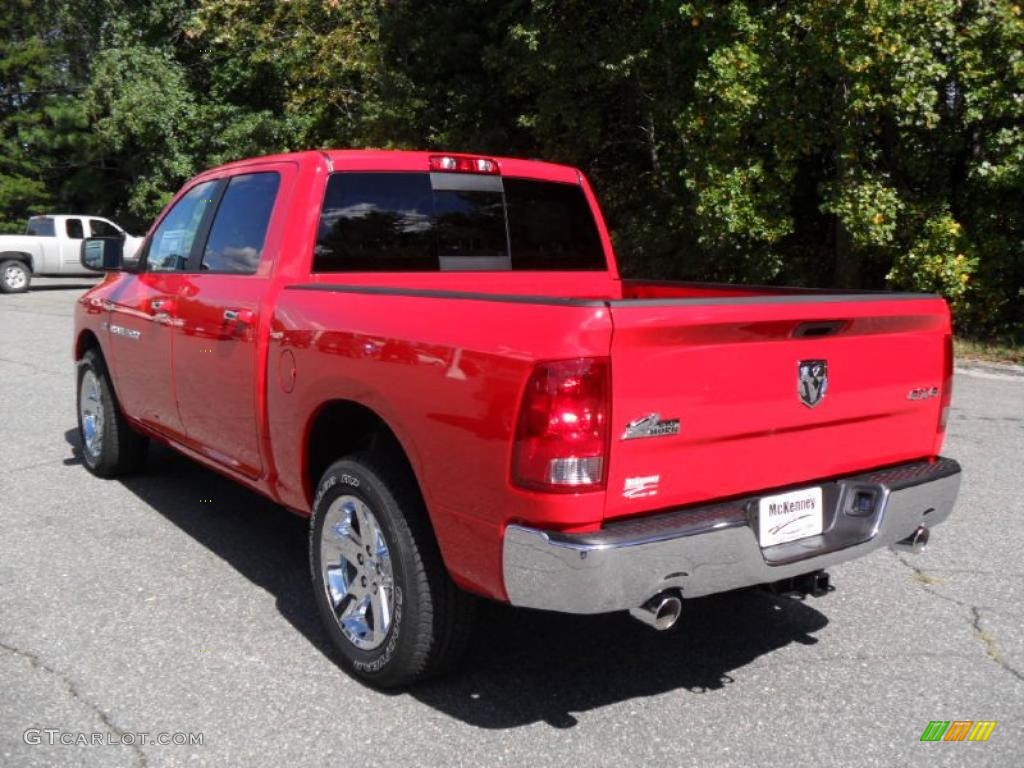 2011 Ram 1500 Big Horn Crew Cab 4x4 - Flame Red / Dark Slate Gray/Medium Graystone photo #2